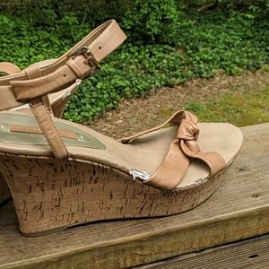 Nine West tan leather shoes sandal sandals size 11